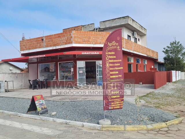 Casa para Venda em Balneário Barra do Sul - 2