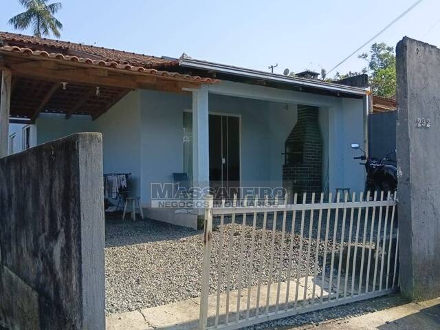 Casa geminada para Venda em Araquari - 2