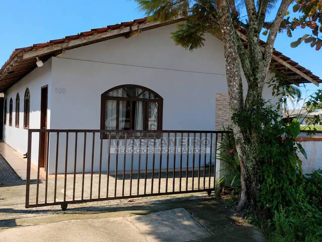 #744 - Casa para Venda em Balneário Barra do Sul - SC