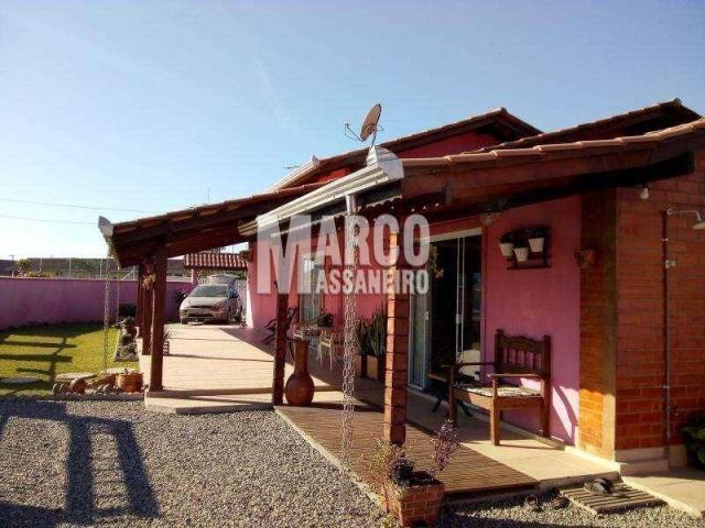 Casa para Venda em Balneário Barra do Sul / SC no bairro Cen