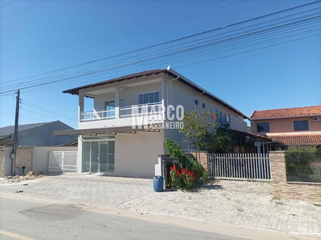 Casa para Venda em Balneário Barra do Sul - 2