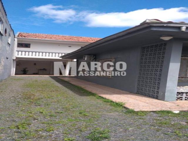 Casa para Venda em Balneário Barra do Sul - 2