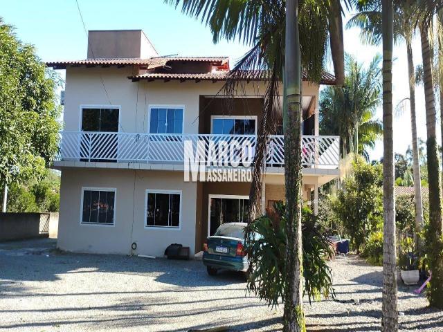 Casa para Venda em Balneário Barra do Sul - 2