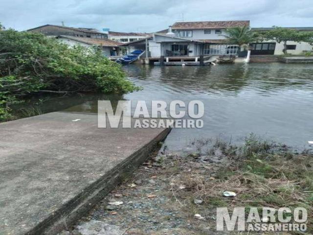 Casa para Venda em Balneário Barra do Sul - 3