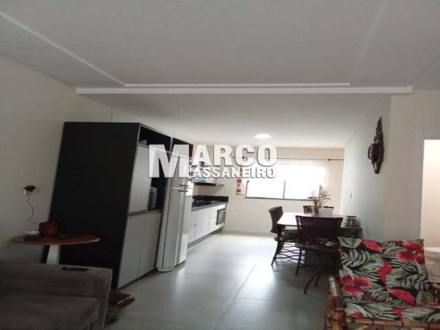 #746 - Casa geminada para Venda em Balneário Piçarras - SC
