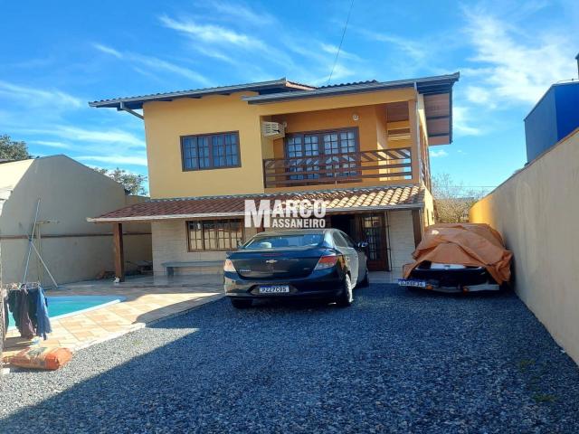 #768 - Casa para Venda em Balneário Barra do Sul - SC - 2