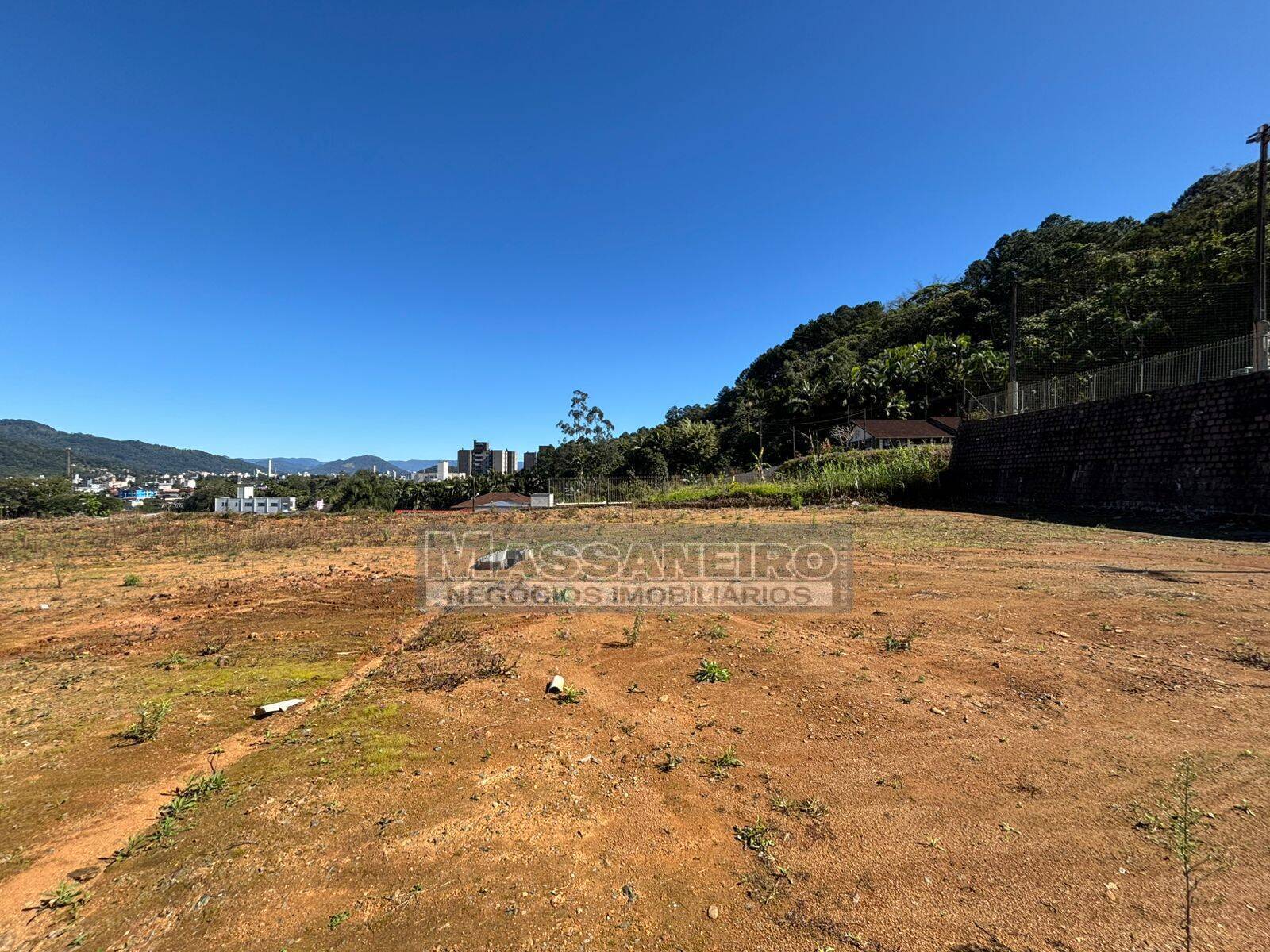 Casa, 3 quartos, 2229 m² - Foto 77