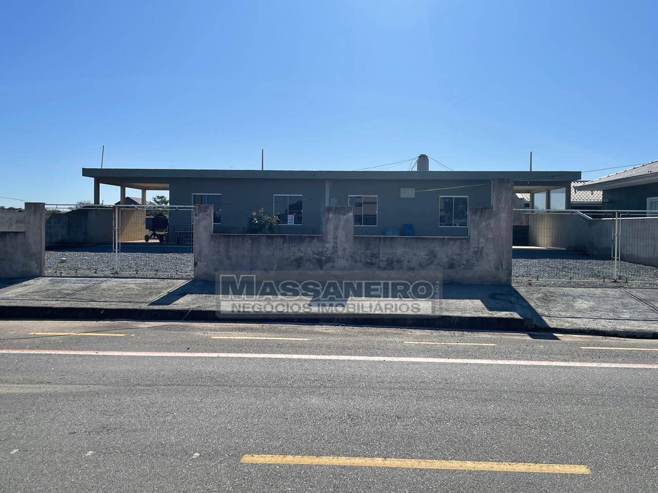 Casa, 4 quartos, 126 m² - Foto 1